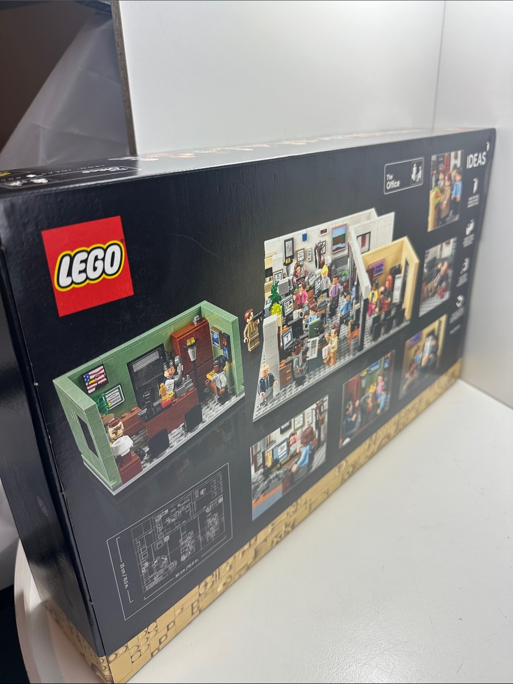 LEGO Ideas “The Office” (21336) Brand New in box - Picture 4 of 7